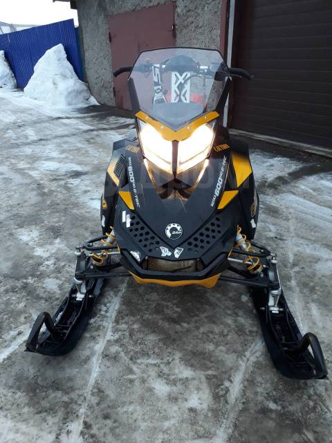 BRP Ski-Doo Summit Everest. ,  ,   