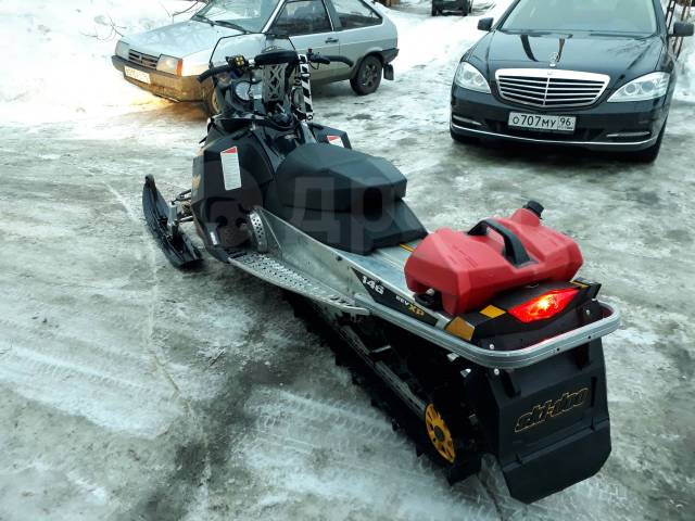 BRP Ski-Doo Summit Everest. ,  ,   