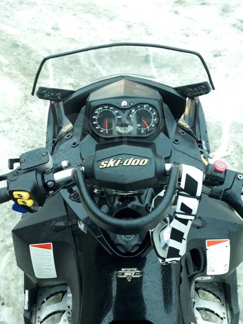 BRP Ski-Doo Summit Everest. ,  ,   