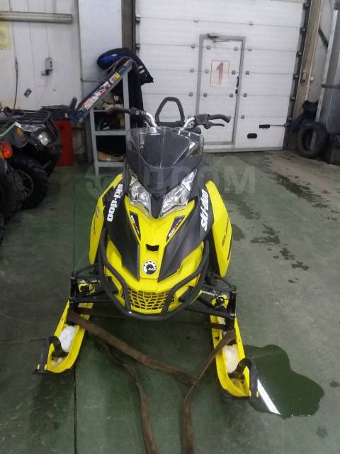 BRP Ski-Doo Summit X T3. ,  ,   