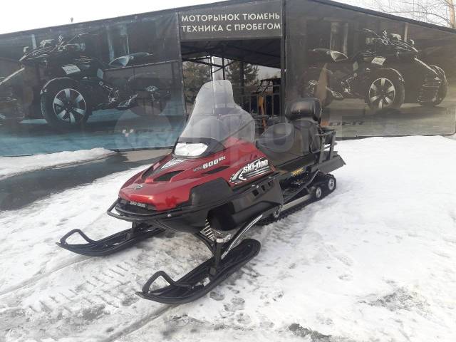 BRP Ski-Doo Expedition. ,  ,   