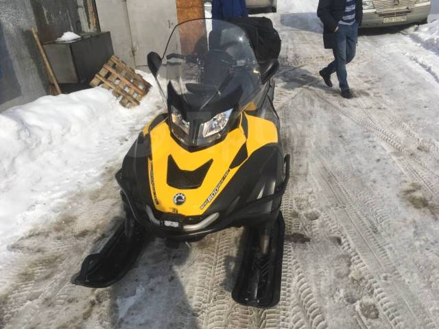 BRP Ski-Doo Skandic SWT. ,  ,   