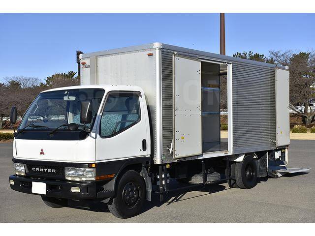 Mitsubishi fuso canter фургон