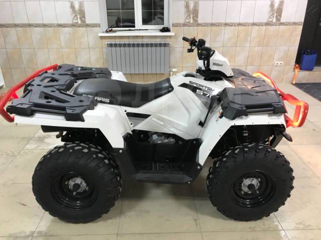 Polaris Sportsman 570. ,  \,   