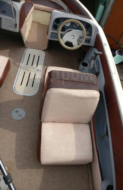 Glastron.  5,50.,  , 115,00..,  