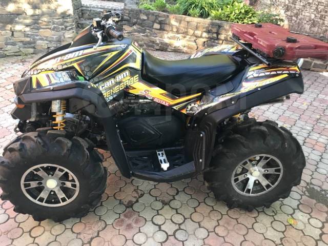 BRP Can-Am Renegade 800. ,  \,   