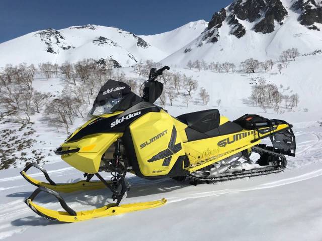 BRP Ski-Doo Summit X T3. ,  ,   