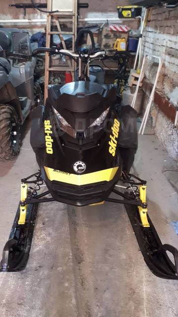 BRP Ski-Doo Summit. ,  ,   