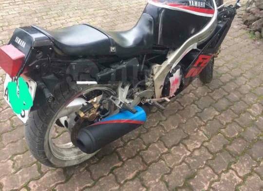 Yamaha FZR 1000. 1 000. ., , ,   