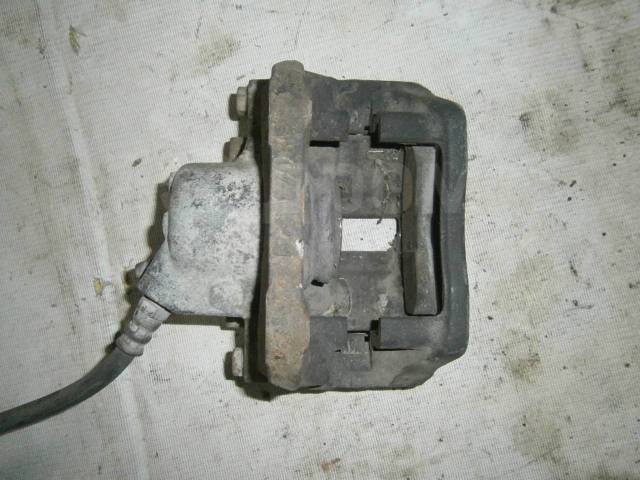 суппорт порше кайен z17. скоба переднего суппорта санта фе 2. передний суппорт паджеро спорт 1. суппорт тормозной передний шкода фабия. суппорт передний ауди 80 1992 года артикул.