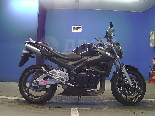 Suzuki GSR 400. 400. ., , ,  .     