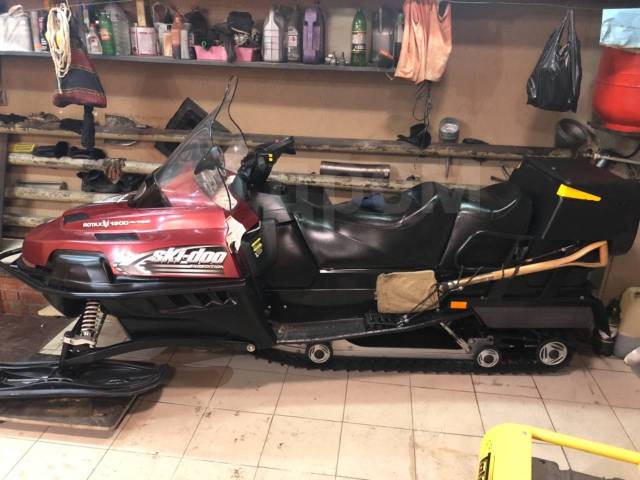 BRP Ski-Doo Expedition TUV. ,  ,   