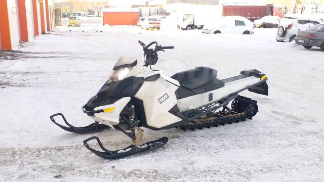 BRP Ski-Doo Summit Freeride. ,  ,   