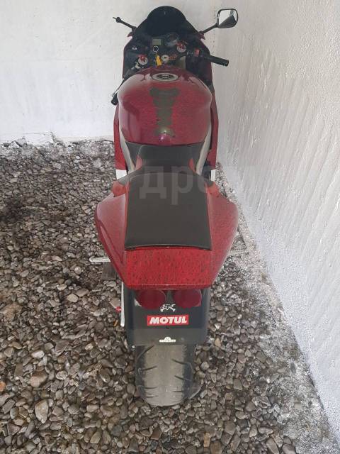 Yamaha R1. 1 000. ., , ,   