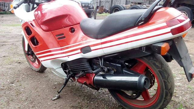 Honda CBR 1000F Hurricane. 1 000. ., , ,   