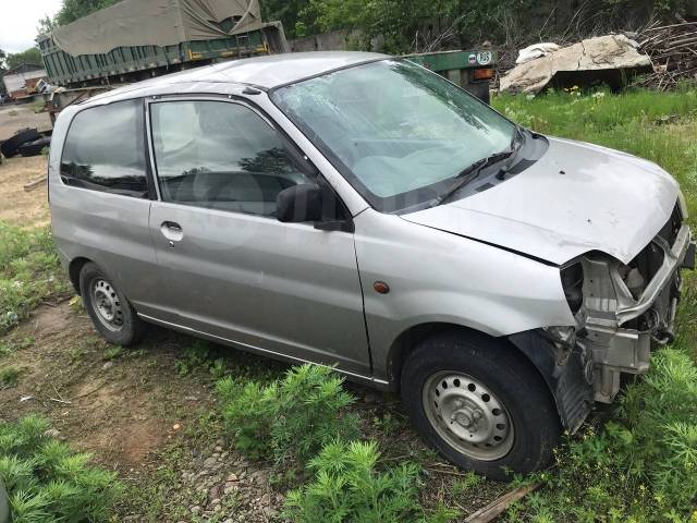 Mitsubishi Minica 2000