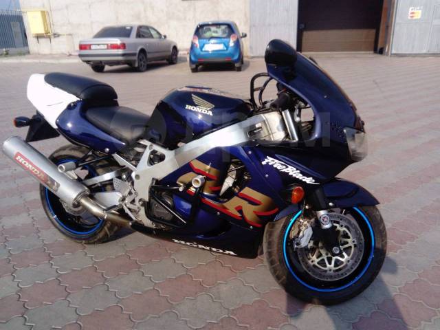 Honda CBR 919 RR Custom