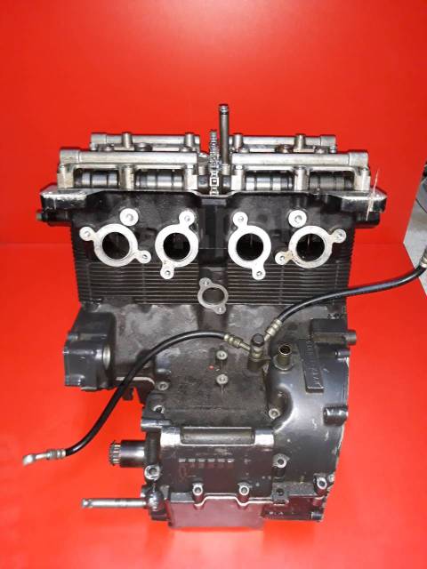Двигатель бандит. Двигатель GSF 400 Bandit. Сузуки бандит 400 движок. Двигатель от Сузуки бандит 400. Двигатель Сузуки бандит 400 красноголовый.