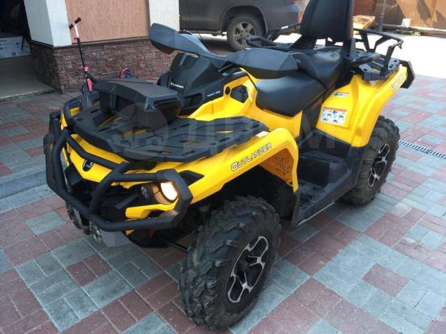 BRP Can-Am Outlander Max 650. ,  \,   