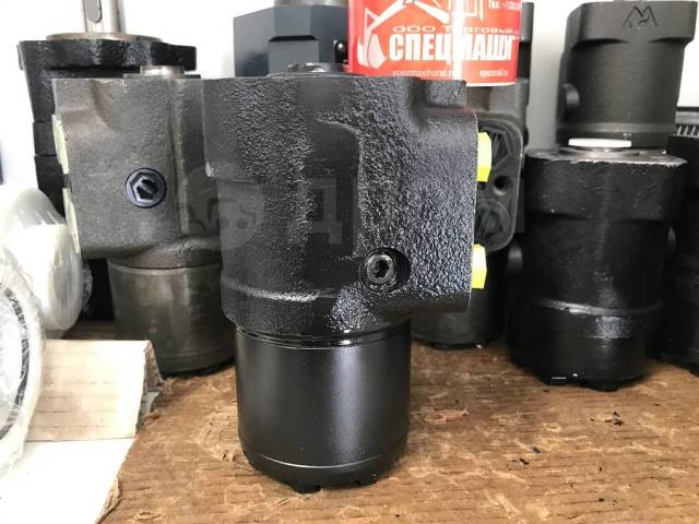 40. Насос дозатор eaton. Рулевой насос-дозатор hkus 400/5t-160. Насос рулевой bzz-1000e cdm855. 21 т-150.