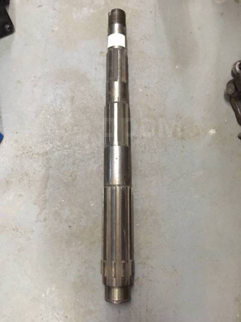 01. валик кпп к-700 привод тахометра. 700а. 102-3. 102-3 вал грузовой к-700.