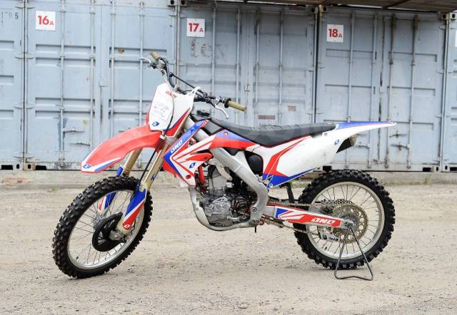 Хонда CRF 250 кубов кросс