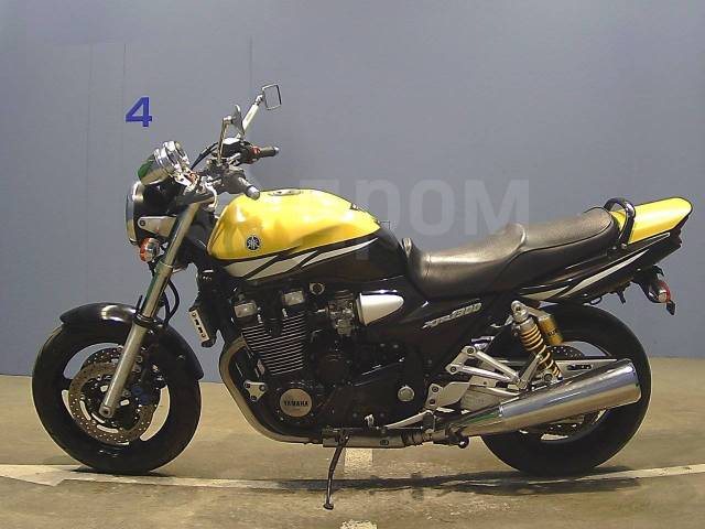 Yamaha XJR 1300. 1 300. ., , ,  .     