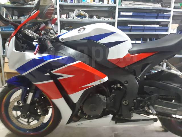 Honda CBR 1000RR Fireblade. 1 000. ., , ,   