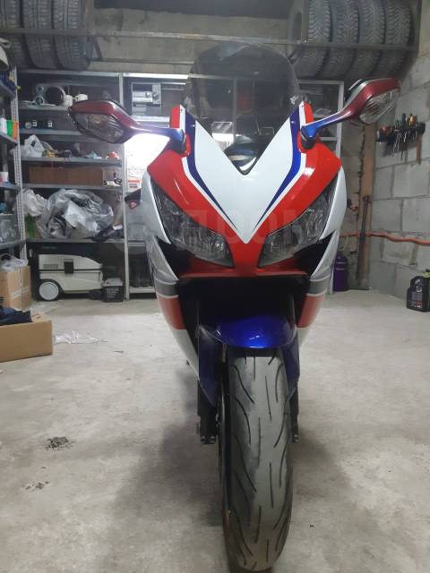 Honda CBR 1000RR Fireblade. 1 000. ., , ,   