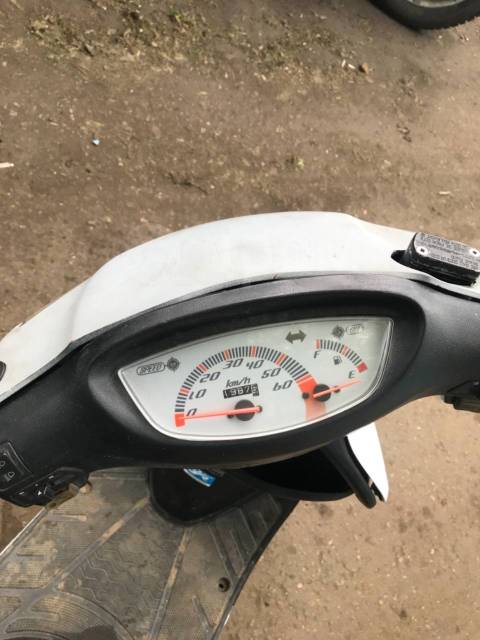 Honda dio спидометры. Honda Dio 35 ZX руль. Хонда дио 35. Хонда дио 35 ZX. Ручка Хонда дио 35 ZX.