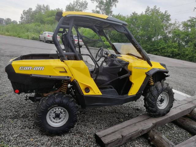 BRP Can-Am Commander 800. ,  \,   