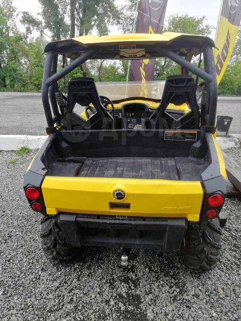 BRP Can-Am Commander 800. ,  \,   