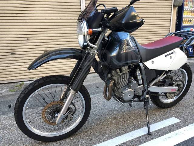 Suzuki Djebel 250. 250. ., , ,  .     