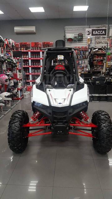 Polaris RZR. ,  \,   