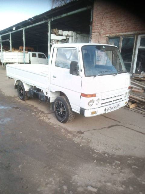 Nissan atlas 1989