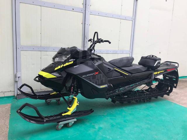 BRP Ski-Doo Summit. ,  ,  .     