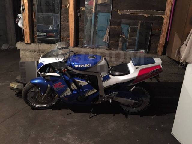 Suzuki GSX-R 400. 400. ., , ,   