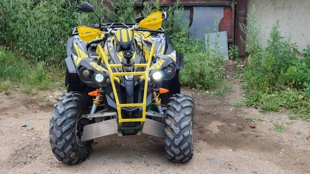 BRP Can-Am Renegade 800. ,  \,   