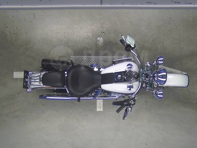 Мотоцикл Harley Davidson FLSTN Softail Delux 2005 обзор