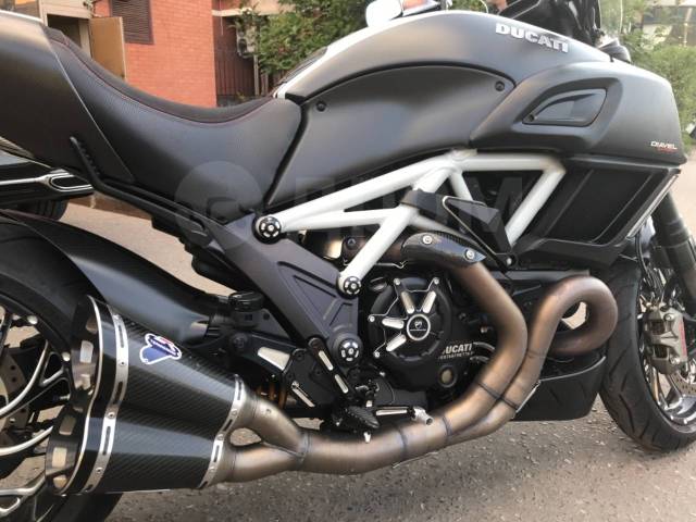 Ducati Diavel Carbon 2014