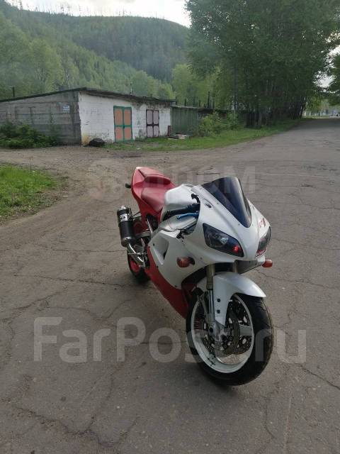 Yamaha R1. 1 000. ., , ,   