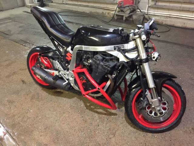 Suzuki GSX-R 1100. 1 100. ., , ,   