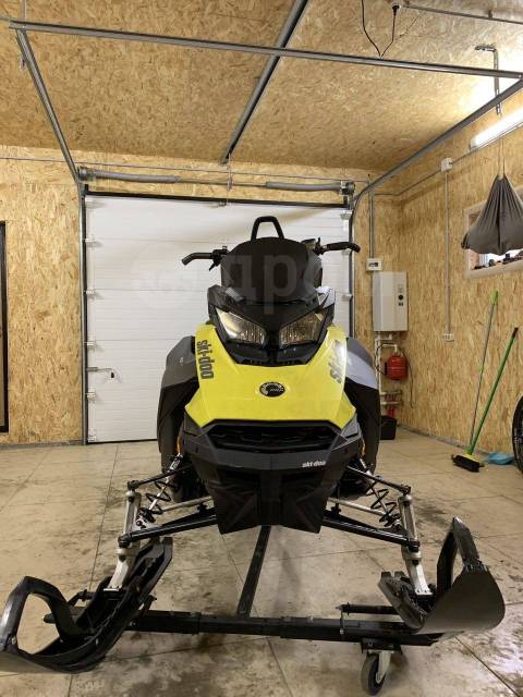 BRP Ski-Doo Summit SP. ,  ,   