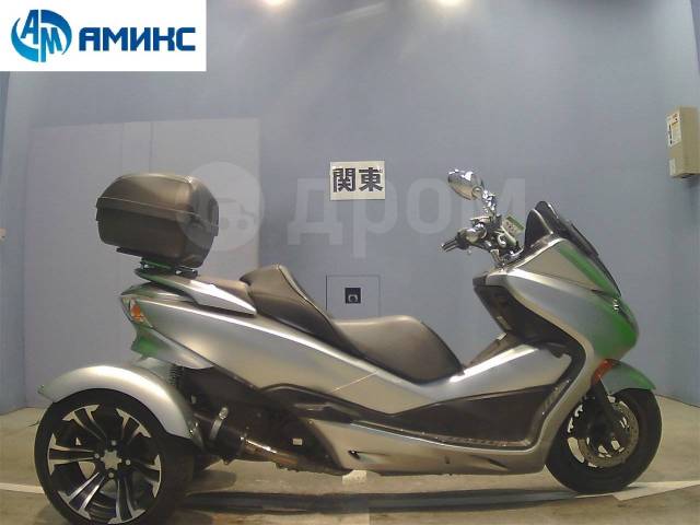 Maksiskuter Honda Forza Z2 Trike Na Zakaz Iz Yaponii Bez Probega Po Rf Honda Forza Z 2 Trike 08 Prodazha Motociklov Vo Vladivostoke