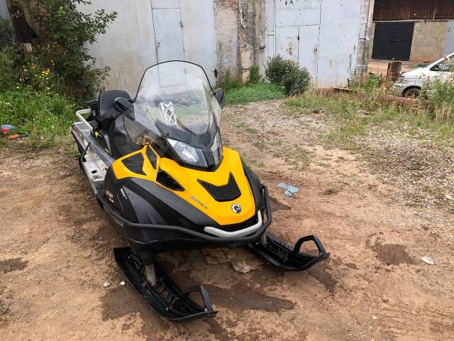 BRP Ski-Doo Skandic SWT. ,  ,   