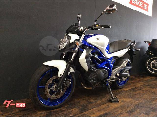 Suzuki SFV 400 Gladius. 400. ., , ,  .     