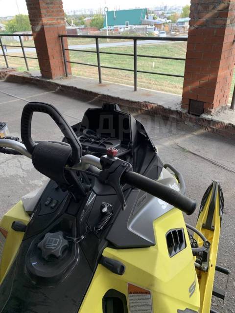 BRP Ski-Doo Summit X T3. ,  ,   