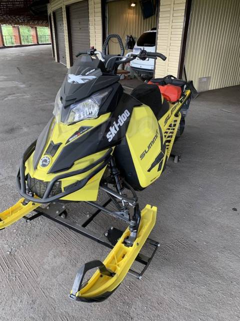 BRP Ski-Doo Summit X T3. ,  ,   