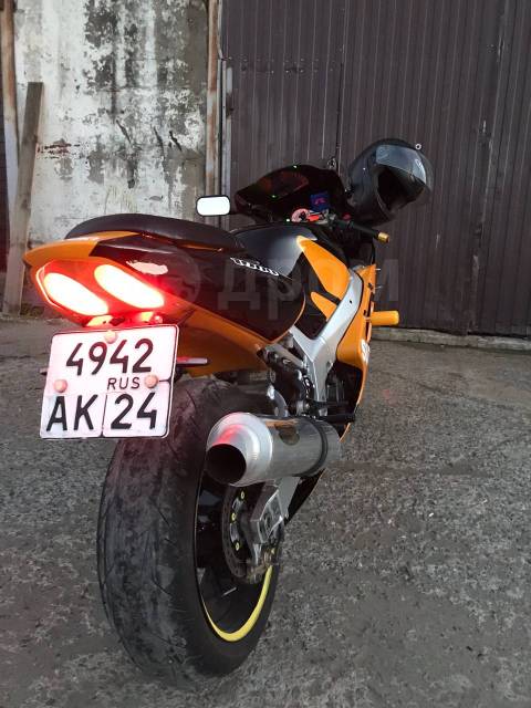 Suzuki GSX-R 1000. 1 000. ., , ,   