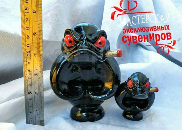 Игрушка на капот автомобиля